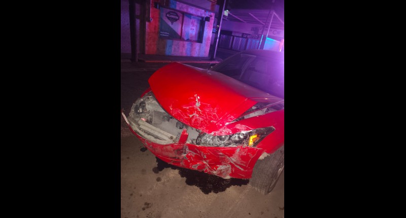 POR ANDAR BORRACHA, MARTHA NO VIO LA LUZ ROJA Y CHOCÓ CON IGNACIO EN LA ZONA CENTRO