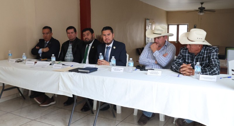 SE REÚNE FISCAL GENERAL DE AGS CON REPRESENTANTES DEL SECTOR GANADERO PARA FORTALECER LA SEGURIDAD DE PRODUCTORES Y SEMOVIENTES