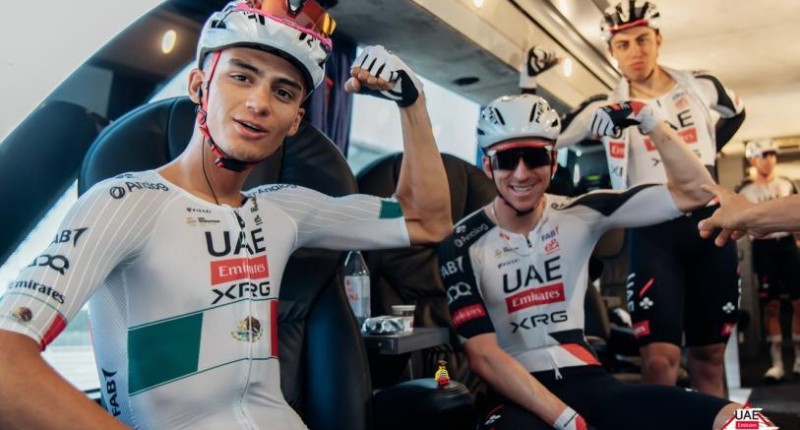 ISAAC DEL TORO RECUPERA LIDERATO DE LA TIRRENO-ADRIÁTICO TRAS ARRANQUE DEMOLEDOR