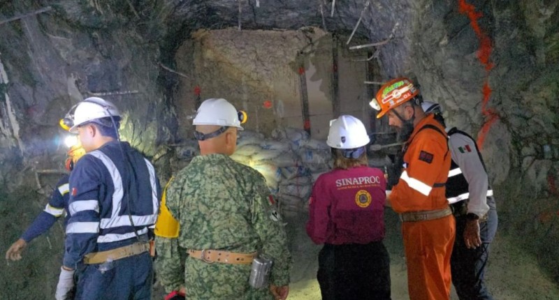 REFUERZAN RESCATE EN MINA SANTA FE CON MÁS DE 350 ELEMENTOS