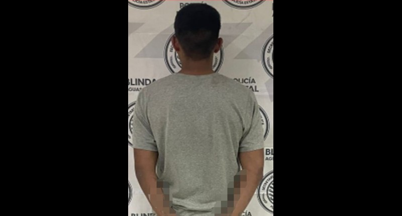 SUJETO BUSCADO POR ROBO FUE DETENIDO EN EL RIEGO, AGS 