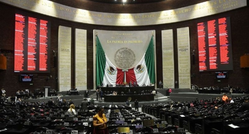 DIPUTADOS DECLARAN CONSTITUCIONAL EL PLAN B DE SHEINBAUM; LO REMITEN AL SENADO