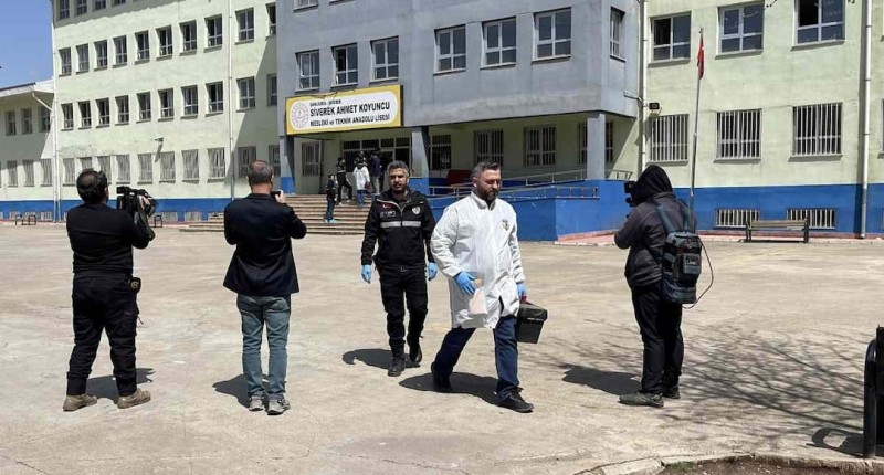 ALUMNO DE 14 AÑOS MATA A 9 EN TIROTEO EN ESCUELA DE TURQUÍA; ES EL SEGUNDO EN LA SEMANA