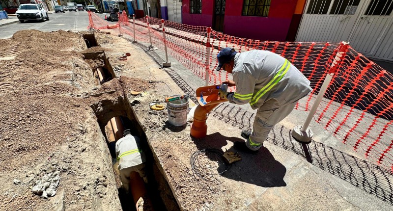 FORTALECE ALCALDE DE AGS, LEO MONTAÑEZ, INFRAESTRUCTURA SANITARIA EN LA COLONIA SAN MARCOS