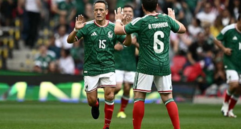 MÉXICO VENCE A BRASIL EN JUEGO DE LEYENDAS