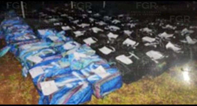 SENTENCIAN A MÁS DE 20 AÑOS DE CÁRCEL A TRES HOMBRES QUE TRANSPORTABAN MÁS DE DOS TONELADAS DE COCAÍNA EN COSTAS DE ACAPULCO