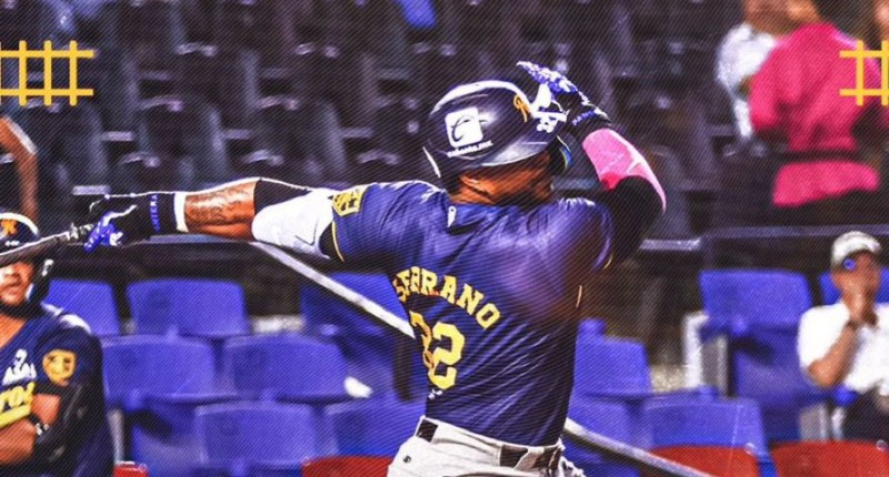 SULTANES DE MONTERREY BARRE A LOS RIELEROS AL GANARLES 4-2