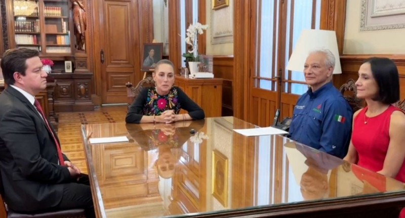 SHEINBAUM ANUNCIA LA SALIDA DEL DIRECTOR DE PEMEX; NOMBRA A JUAN CARLOS CARPIO COMO SU RELEVO