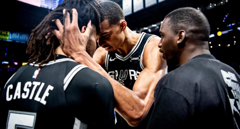 EN DUELO ALUCINANTE LOS SPURS SE LLEVAN EL PRIMERO DE LA SERIE ANTE EL THUNDER