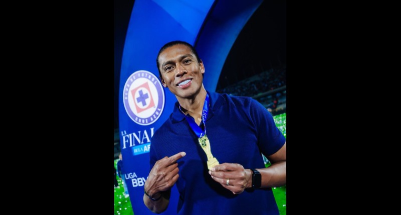 CONFIRMADO: JOEL HUIQUI SE QUEDA EN CRUZ AZUL