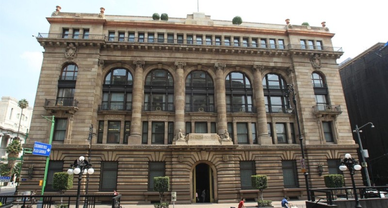 BANXICO MANTIENE LA TASA DE INTERÉS EN 6.5% Y ACLARA SI HABRÁ CAMBIOS