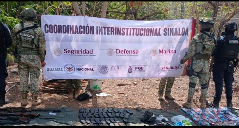 ENCUENTRAN DOS CAMIONETAS ABANDONADAS CON ARSENAL EN MAZATLÁN: HABÍA UN FUSIL BARRETT Y GRANADAS