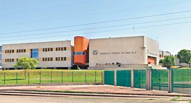 MUERE MOTOCICLISTA AL QUE LE CAYÓ UN POSTE ENCIMA EN SEGUNDO ANILLO, EN AGS 