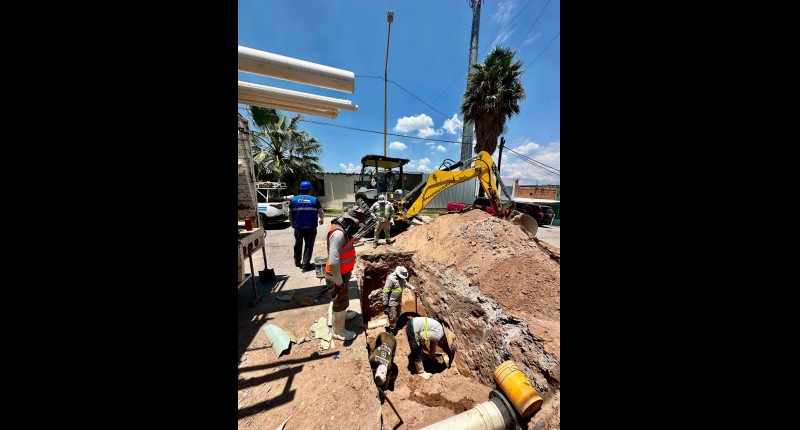 ALCALDE DE AGS, LEO MONTAÑEZ,  FORTALECE SERVICIO DE AGUA POTABLE CON REHABILITACIÓN DE TANQUE EN EL FRACC. PALOMINO DENA