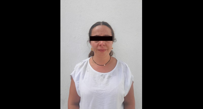 DETENIDA POR INTENTAR SUSTRAER MERCANCÍA DE TIENDA DE AUTOSERVICIO EN AGUASCALIENTES