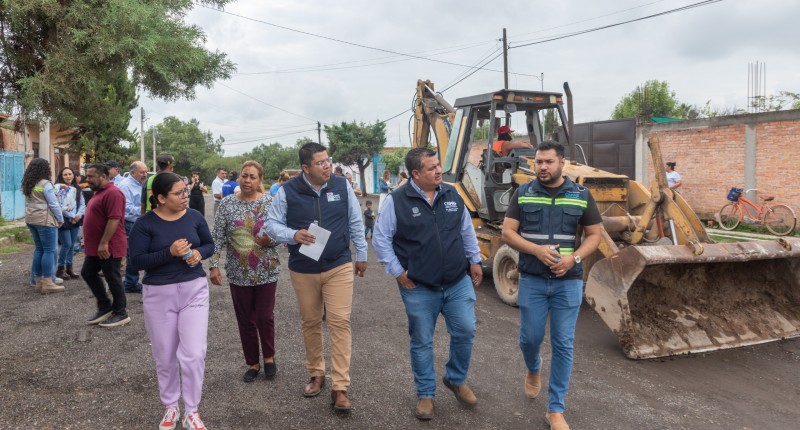 GOBIERNO MUNICIPAL DE JM ATIENDE PETICIÓN DE VECINOS E INICIA OBRA PARA MEJORAR EL SERVICIO DE AGUA EN EL AURERO