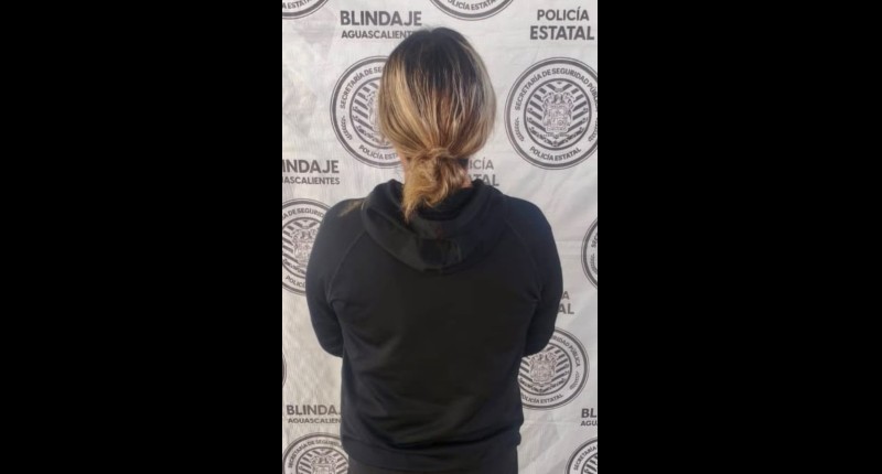 POR VIOLENCIA FAMILIAR, POLICÍAS DEL MANDO COORDINADO DETIENEN A UNA MUJER EN EL MUNICIPIO DEL LLANO