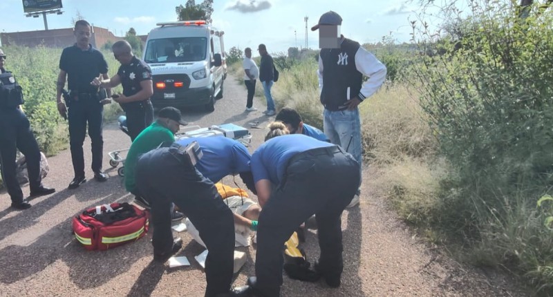 CICLISTA RESULTA LESIONADO EN OJO DE AGUA DE PALMITAS, AGS, LUEGO DE QUE UN CAMIONERO QUE LO QUISO REBASAR LO GOLPEARA CON EL RETROVISOR