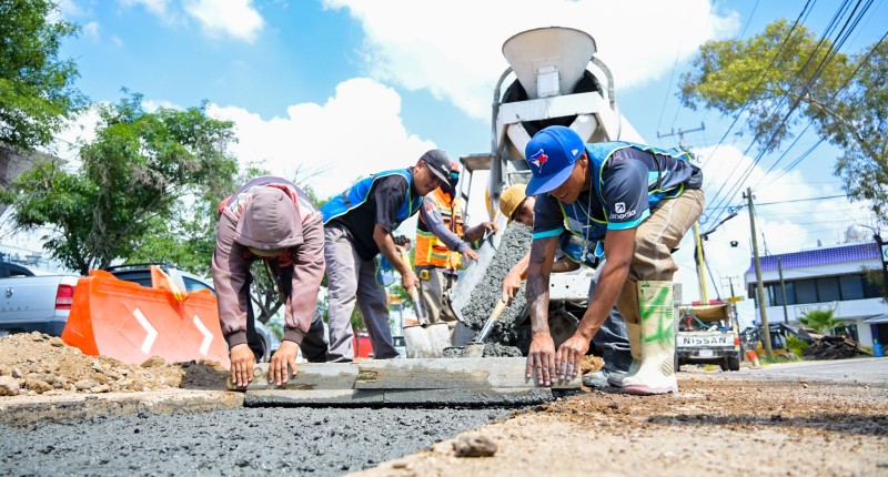 SUPERVISA ALCALDE DE AGS, LEO MONTAÑEZ,  RENOVACIÓN DE LA LÍNEA DE DISTRIBUCIÓN DE AGUA POTABLE EN PRIMER ANILLO