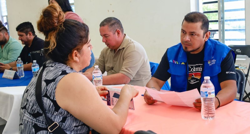 AUTORIDADES DE CALVILLO ATIENDEN A VECINOS DE LAS ÁNIMAS MEDIANTE EL PROGRAMA 'MARTES CIUDADANO'